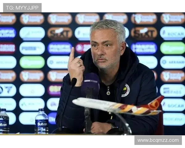 意参议院议长批加图索:穆里尼奥才是足球象征,选错人了 意参议院议长批加图索:穆里尼奥才是足球象征,选错人了